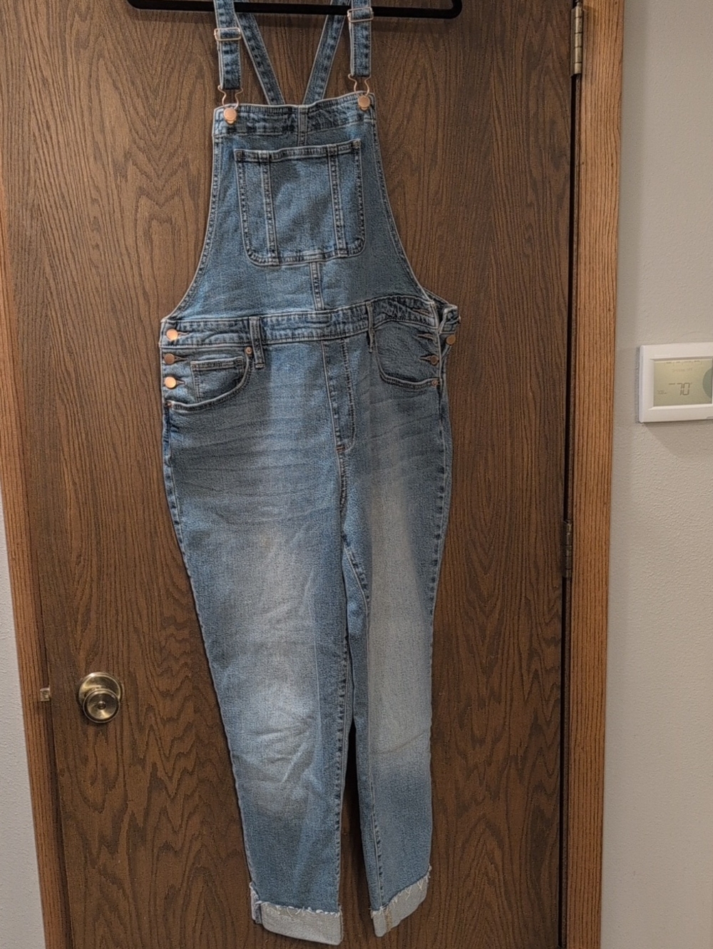Universal Thread Cropped Denim Overalls
